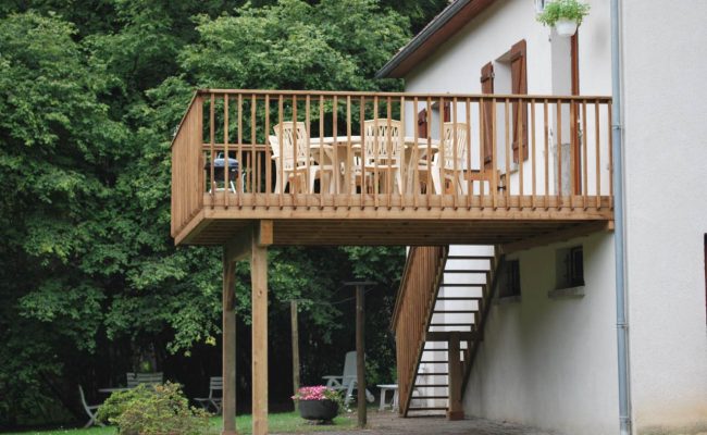 Réalisation d'une terrasse par TERRIEN MENUISERIE, menuiserie extérieure la roche sur yon